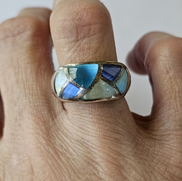 Genuine Vintage Mother of Pearl Ring in Sterling Silver Size 7! - Picture 5 of 5